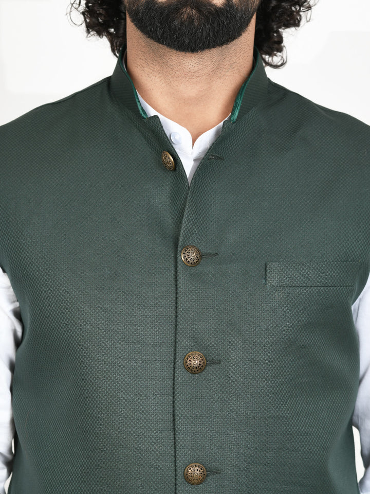 Close up view of Dark Green Solid Modi Mens Jacket | Amogue